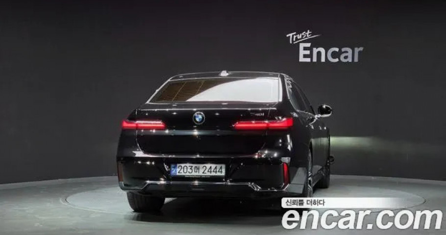 Bmw 7-Series 