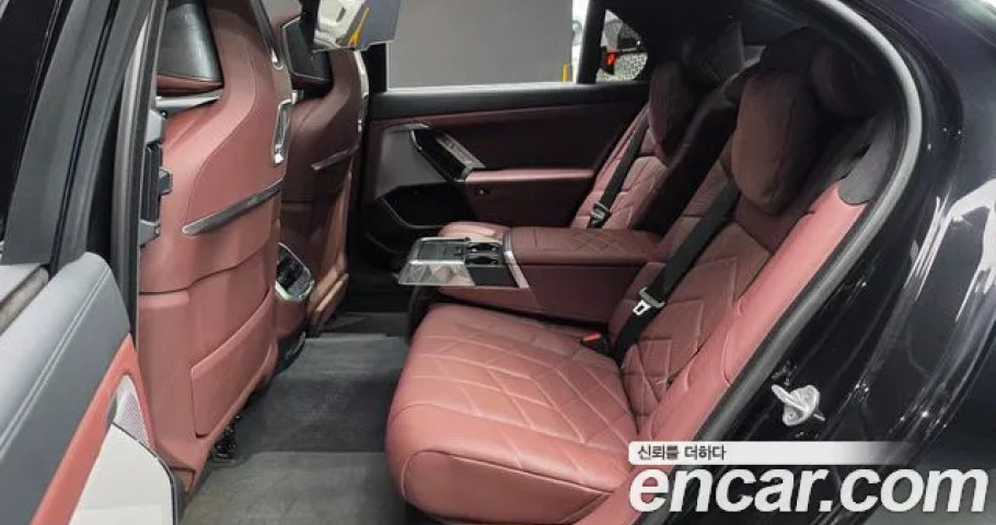 Bmw 7-Series 