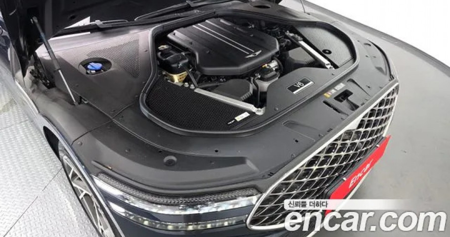 Genesis G90 
