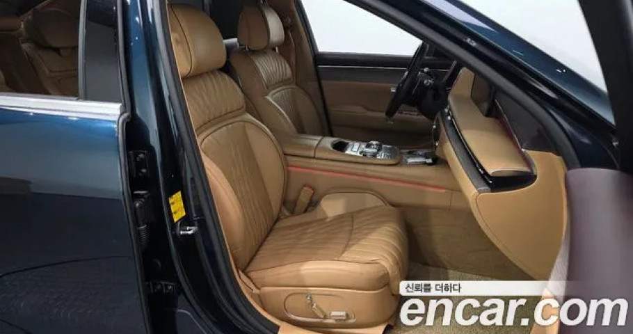 Genesis G90 