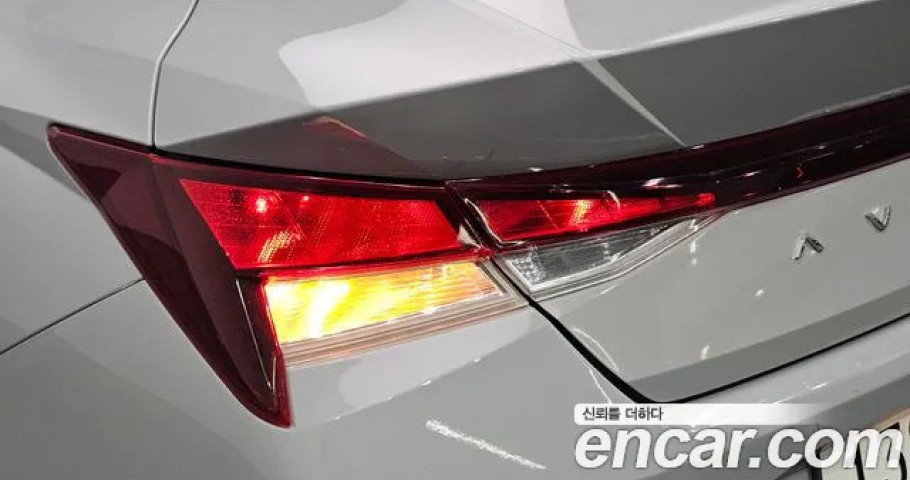 Hyundai Avante (Elantra) 