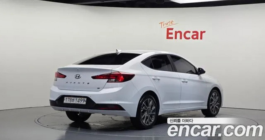 Hyundai Avante (Elantra) 