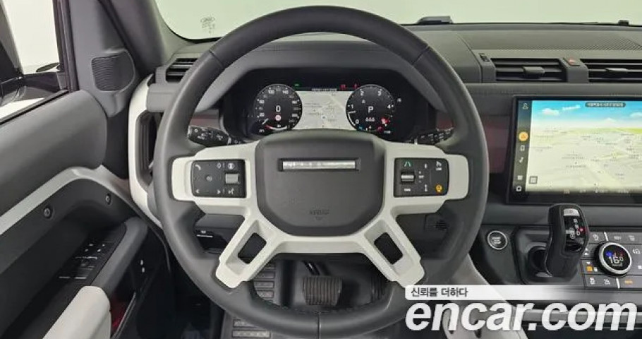 Land Rover Defender 
