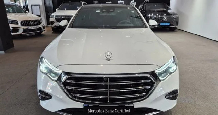 Mercedes-Benz E-Class 