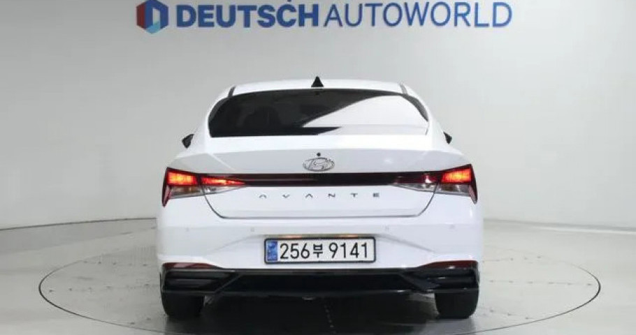 Hyundai Avante (Elantra) 