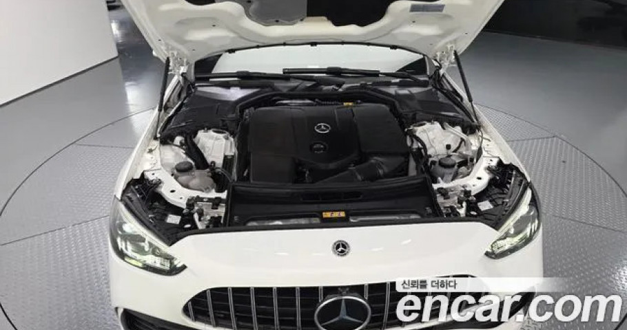 Mercedes-Benz C-Class 