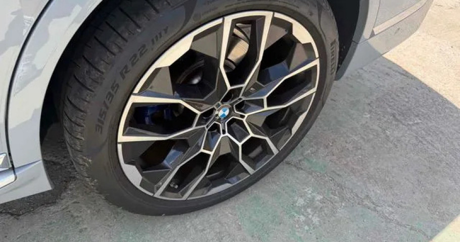 Bmw X7 