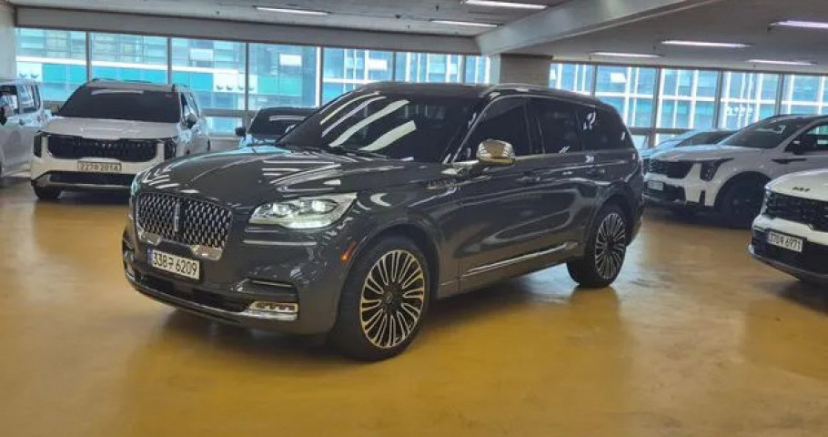 Lincoln Aviator 
