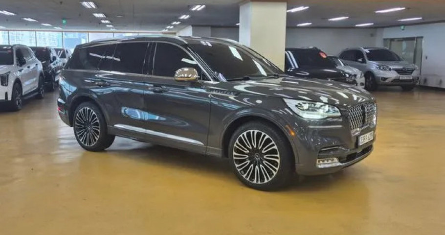 Lincoln Aviator 