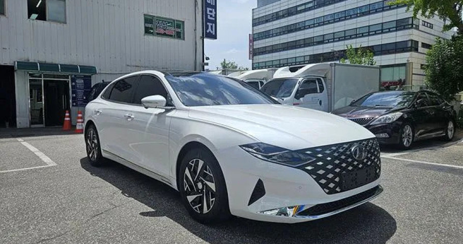 Hyundai Grandeur 