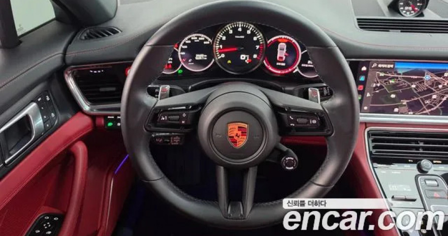 Porsche Panamera 