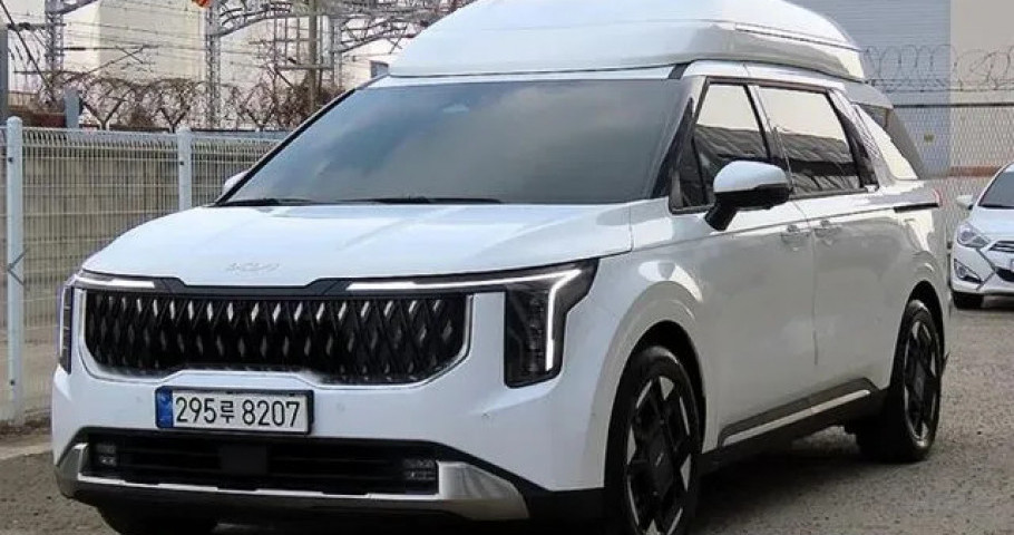 Kia Carnival 