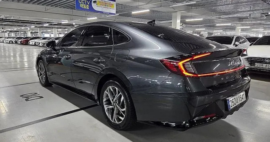 Hyundai Sonata 