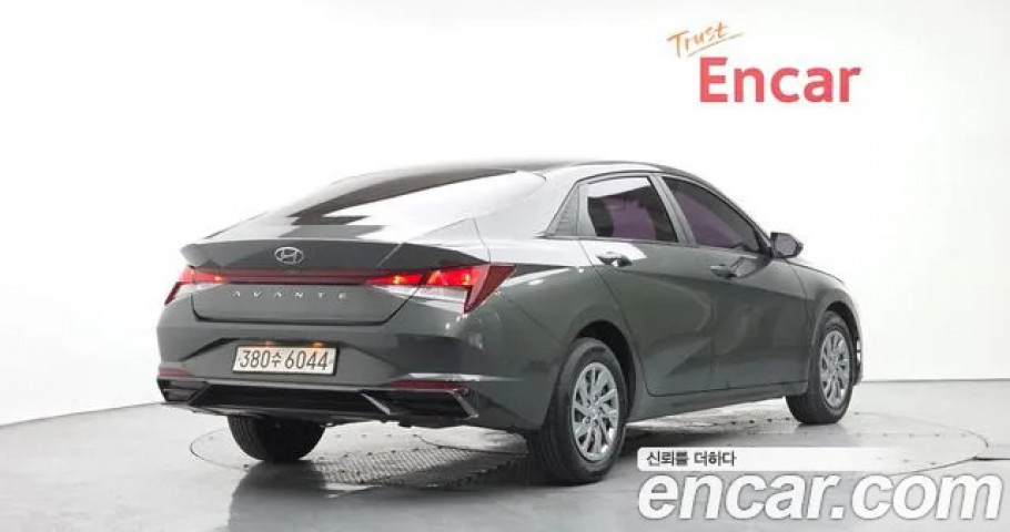 Hyundai Avante (Elantra) 