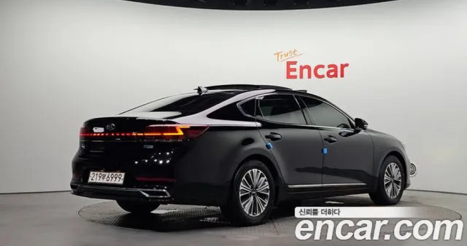 Kia K7 