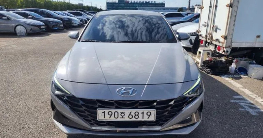 Hyundai Avante (Elantra) 