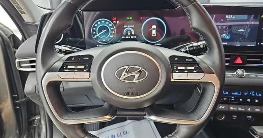 Hyundai Avante (Elantra) 