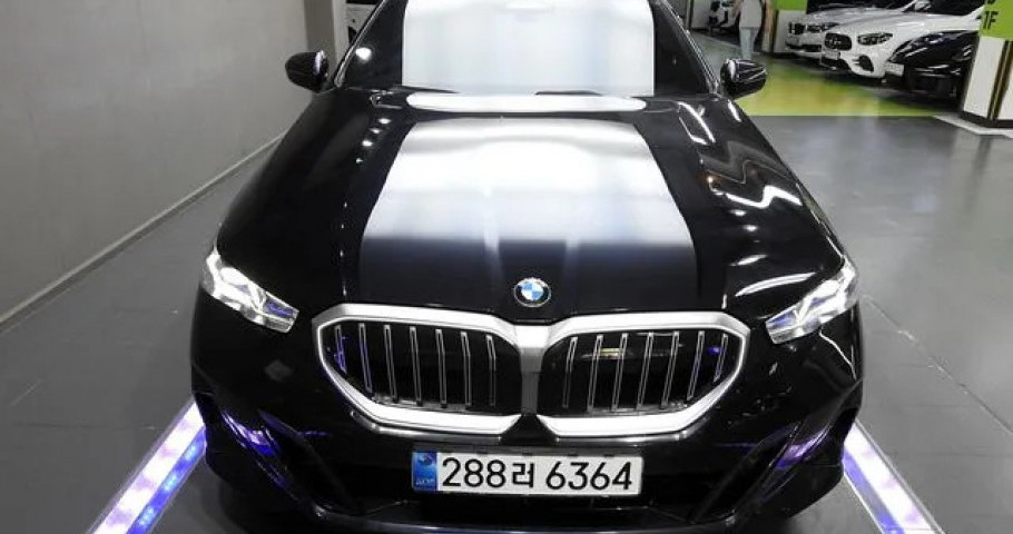 Bmw 5-Series 