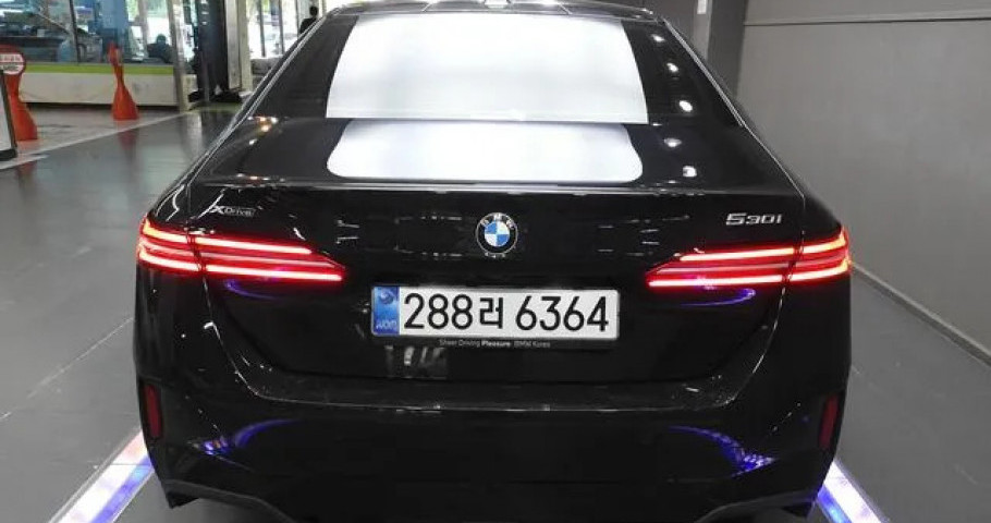 Bmw 5-Series 