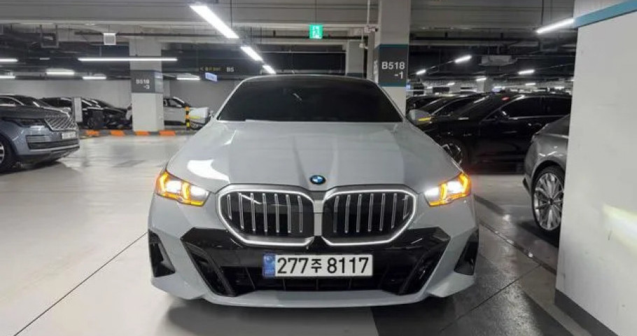 Bmw 5-Series 