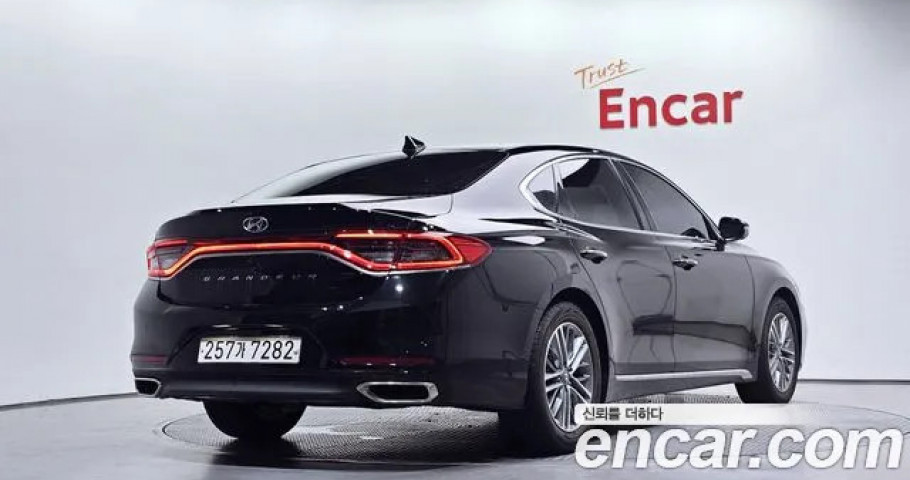 Hyundai Grandeur 
