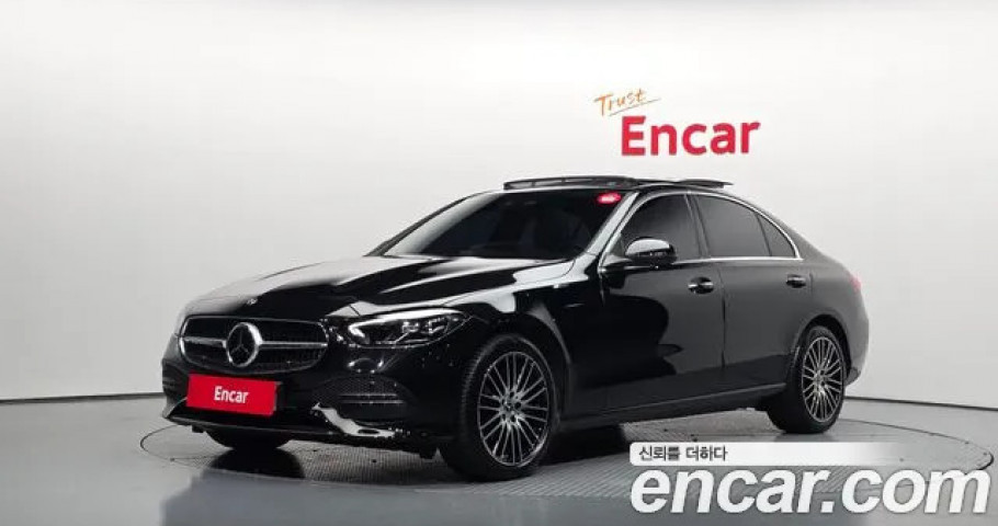 Mercedes-Benz C-Class 