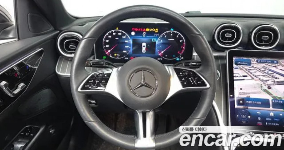Mercedes-Benz C-Class 