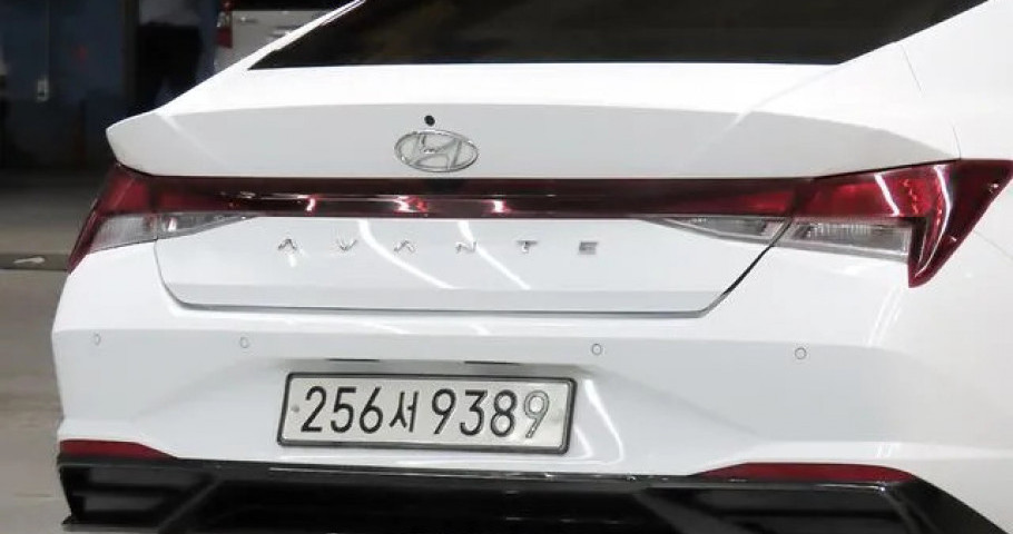 Hyundai Avante (Elantra) 