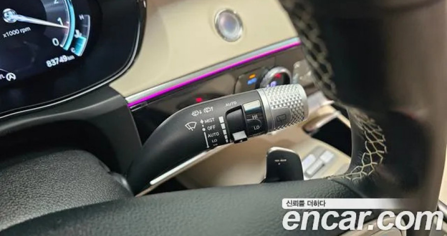 Genesis Gv70 