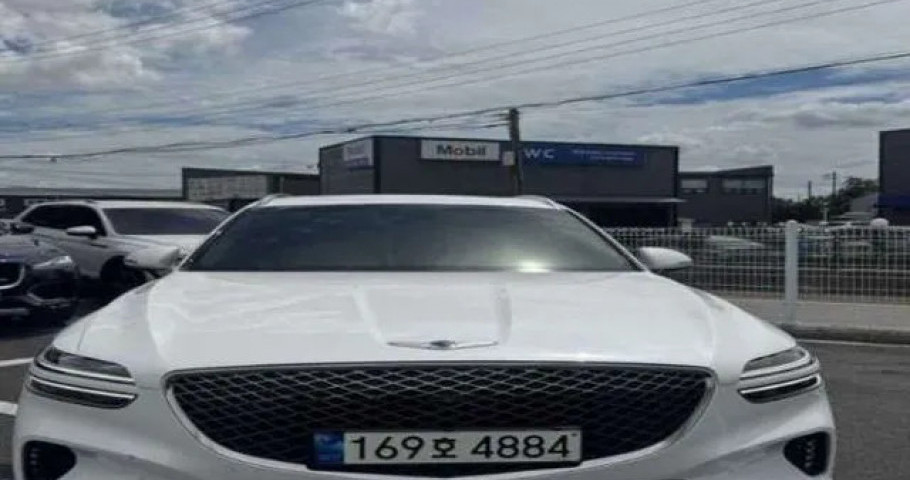 Genesis Gv70 