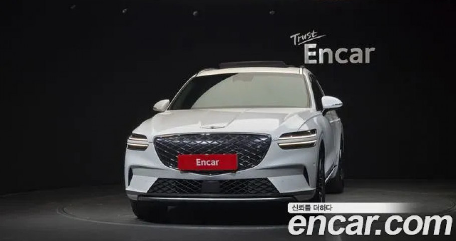 Genesis Gv70 