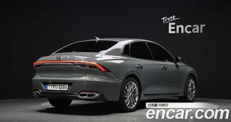 Hyundai Grandeur 