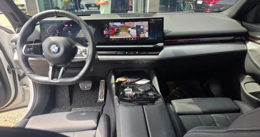 Bmw 5-Series 