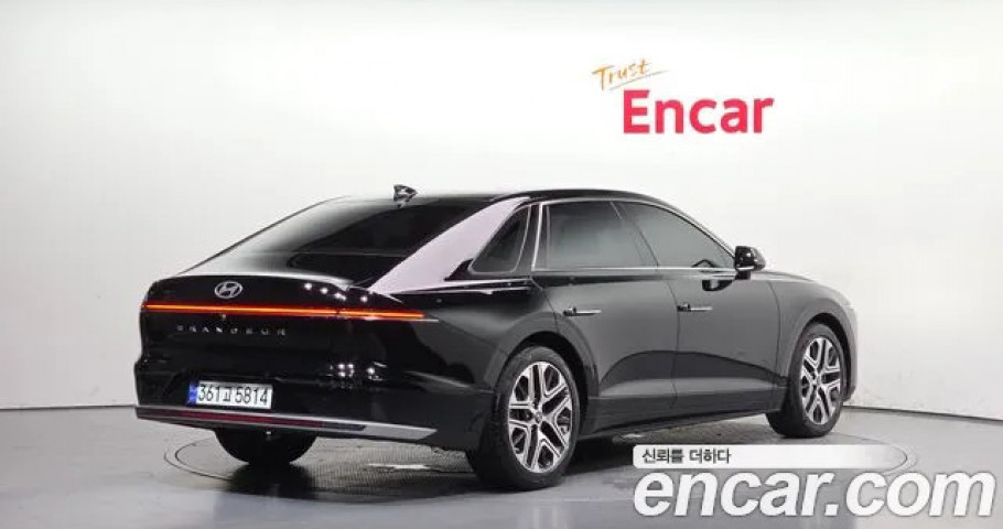 Hyundai Grandeur 
