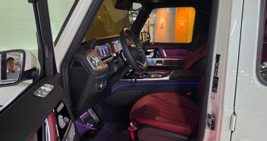 Mercedes-Benz G-Class 