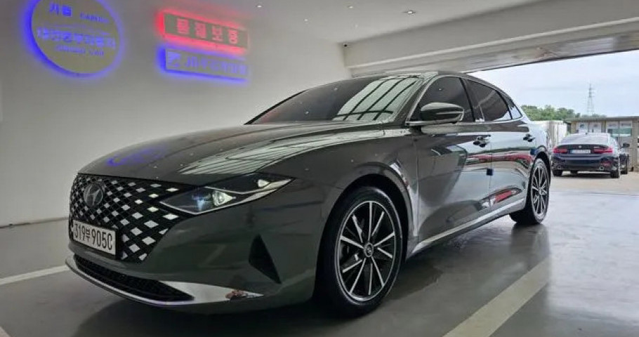 Hyundai Grandeur 