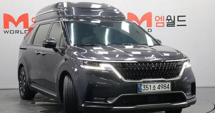 Kia Carnival 