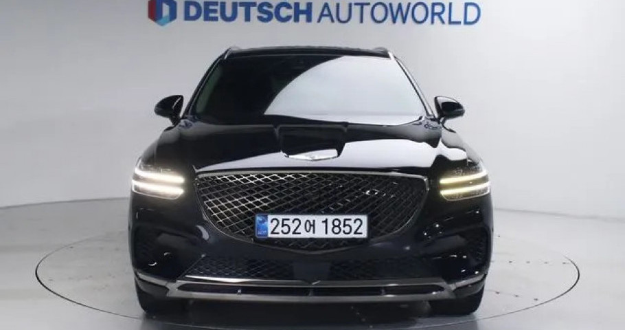 Genesis Gv70 