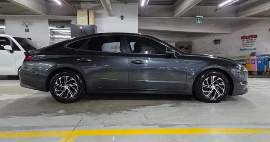 Hyundai Sonata 