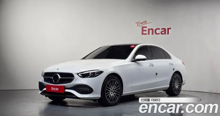 Mercedes-Benz C-Class 