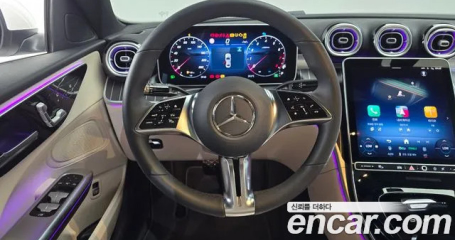 Mercedes-Benz C-Class 