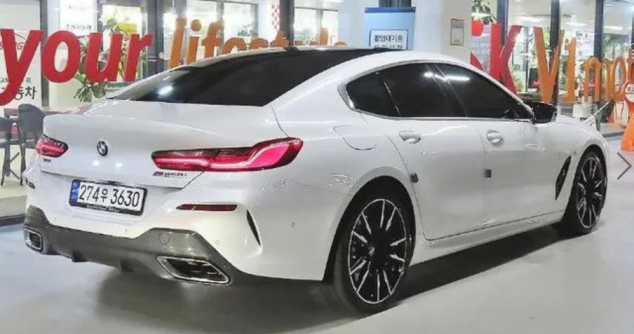 Bmw 8-Series 