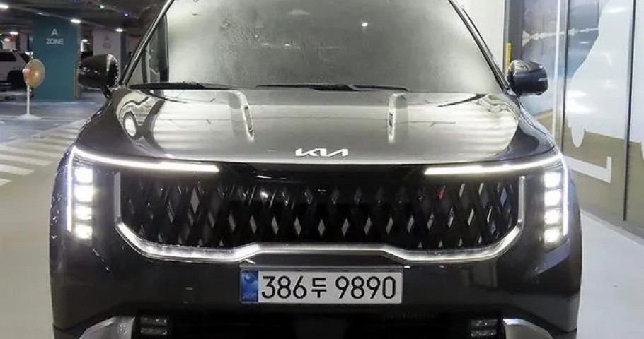 Kia Carnival 