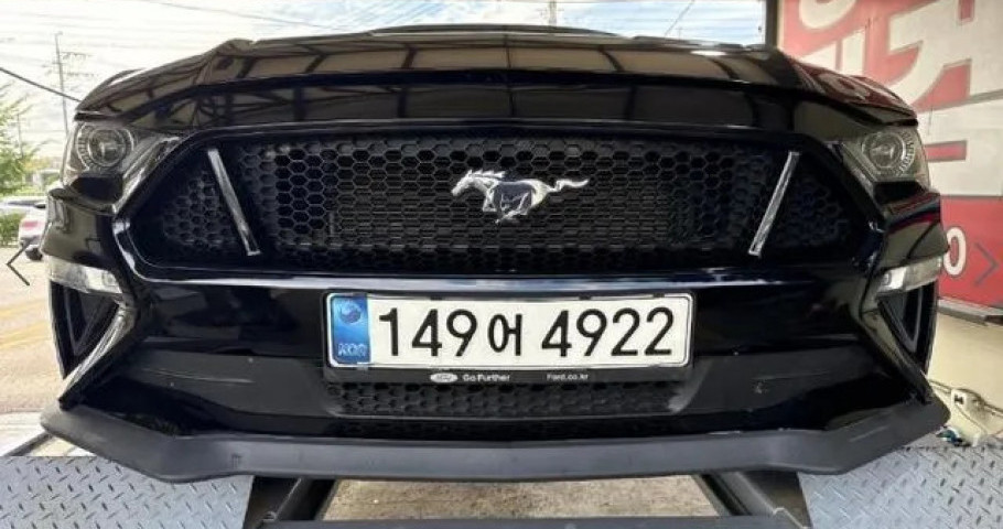 Ford Mustang 