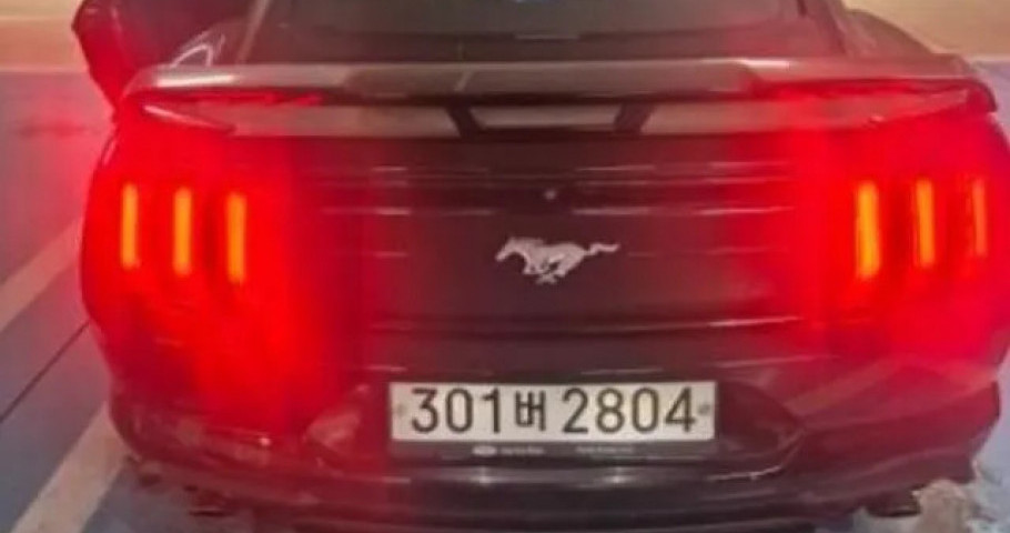 Ford Mustang 