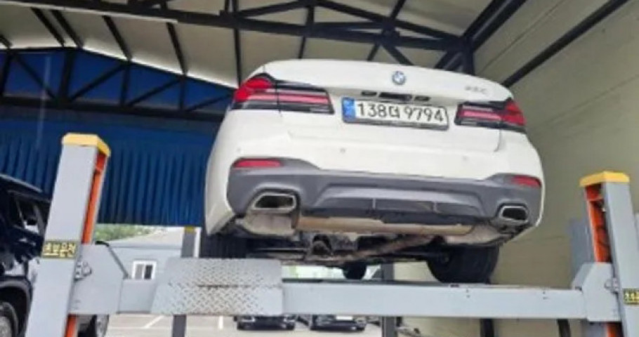Bmw 5-Series 