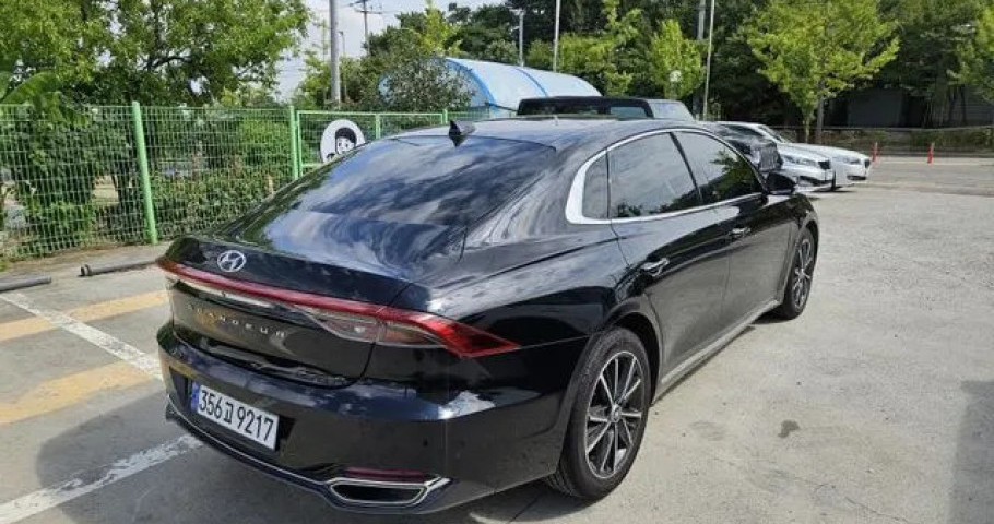 Hyundai Grandeur 