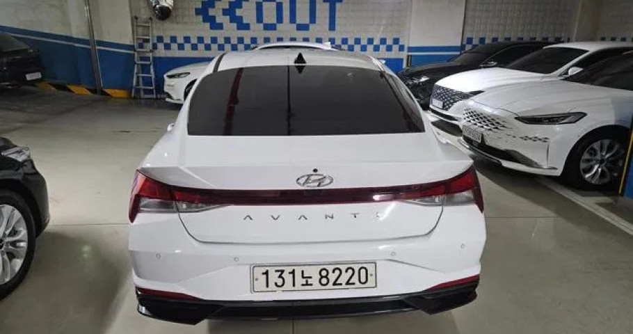 Hyundai Avante (Elantra) 
