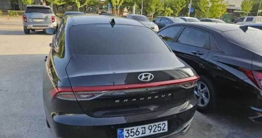Hyundai Grandeur 
