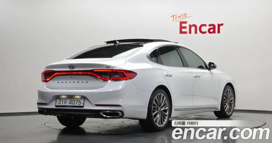 Hyundai Grandeur 